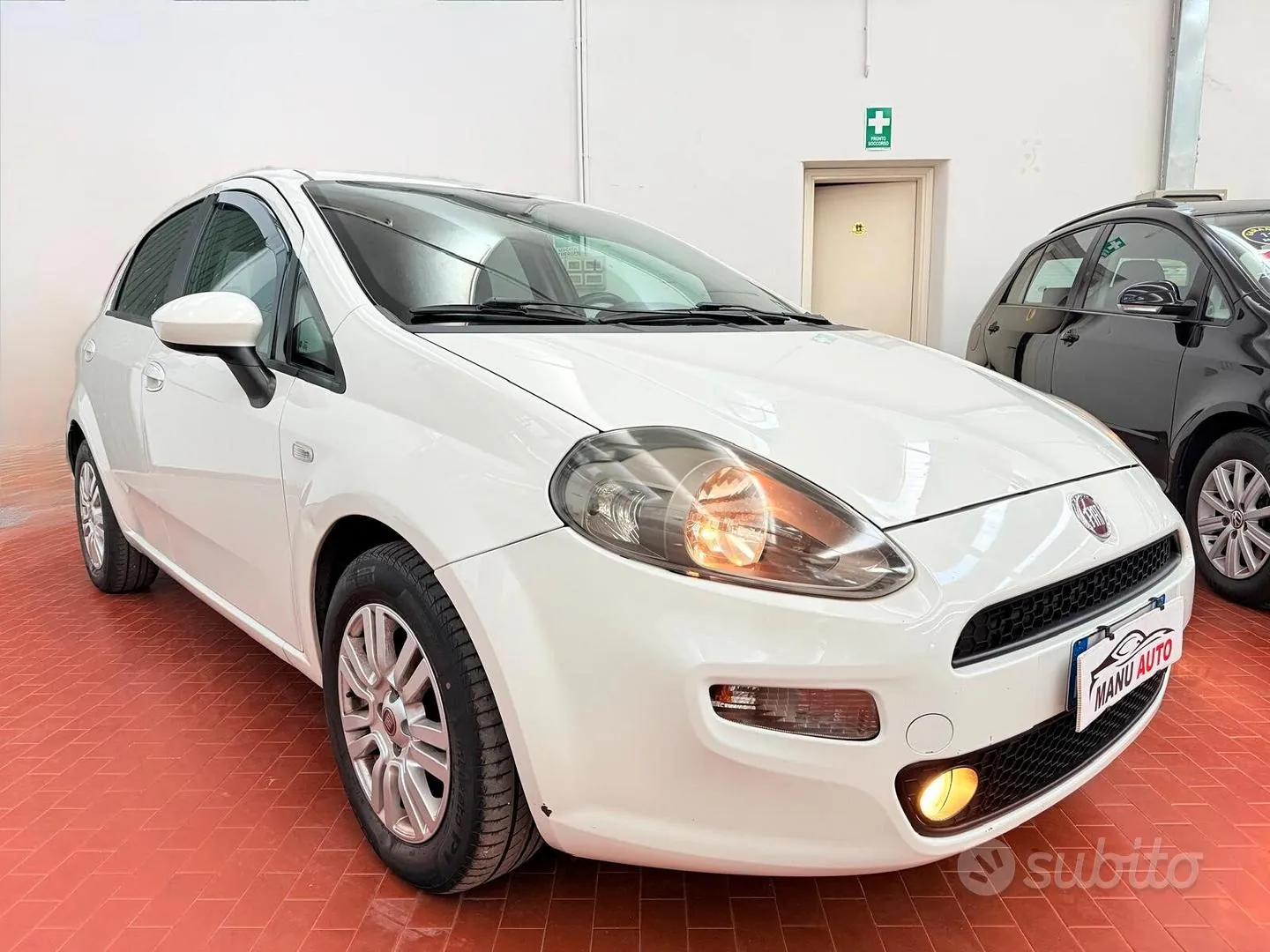 Fiat Punto 2014 photo 2