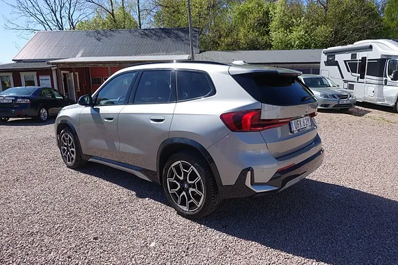 BMW X1 2024 photo 3