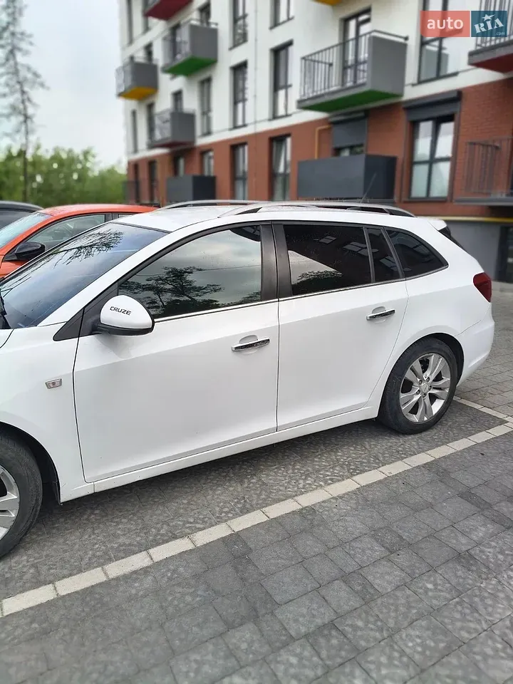 Chevrolet Cruze 2012 photo 4
