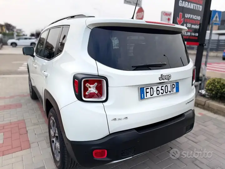 Jeep Renegade 2016 photo 4