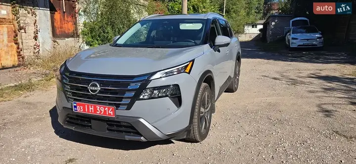 Nissan Rogue