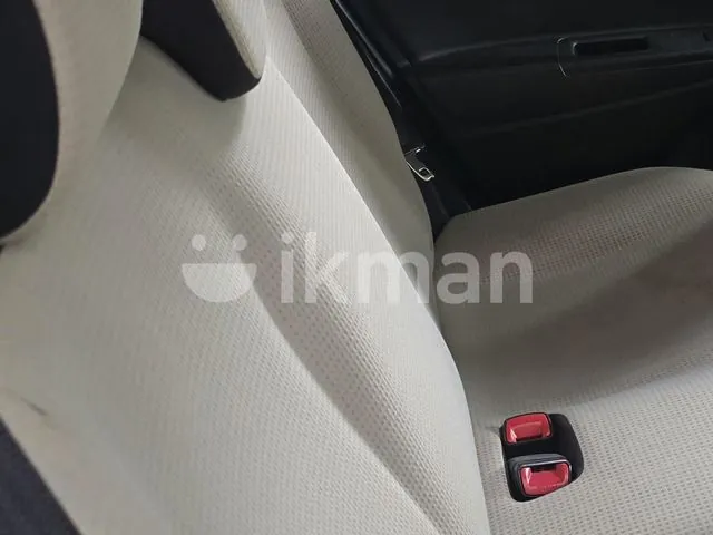 Toyota Vitz 2016 photo 4