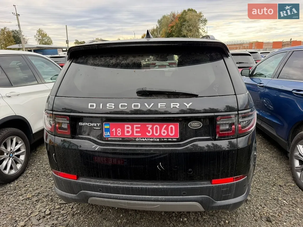 Land Rover Discovery Sport 2019 photo 3