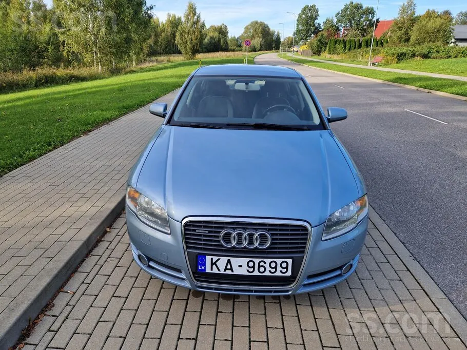 Audi A4 2005 photo 2
