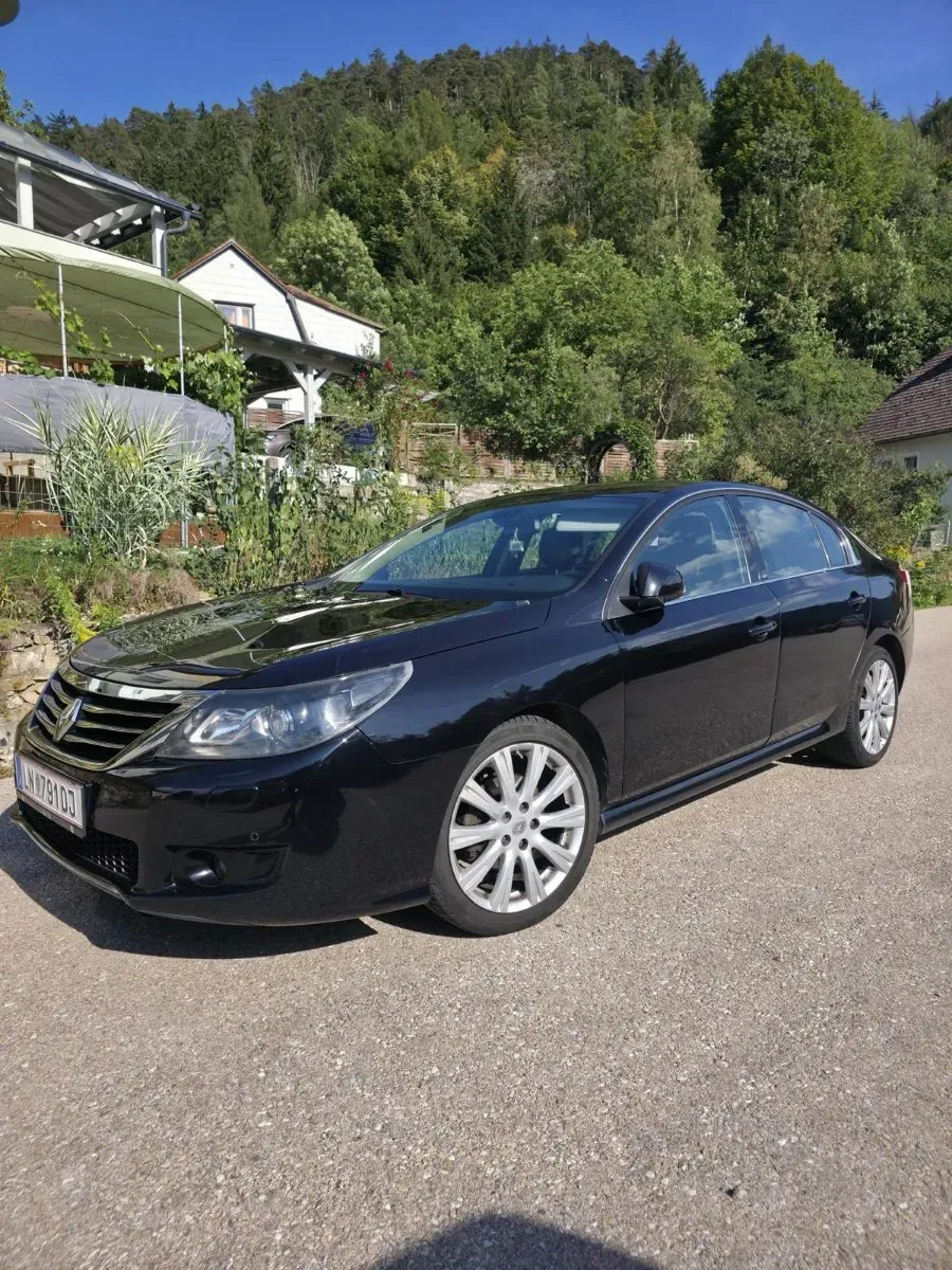 Renault Latitude 2011 photo 3