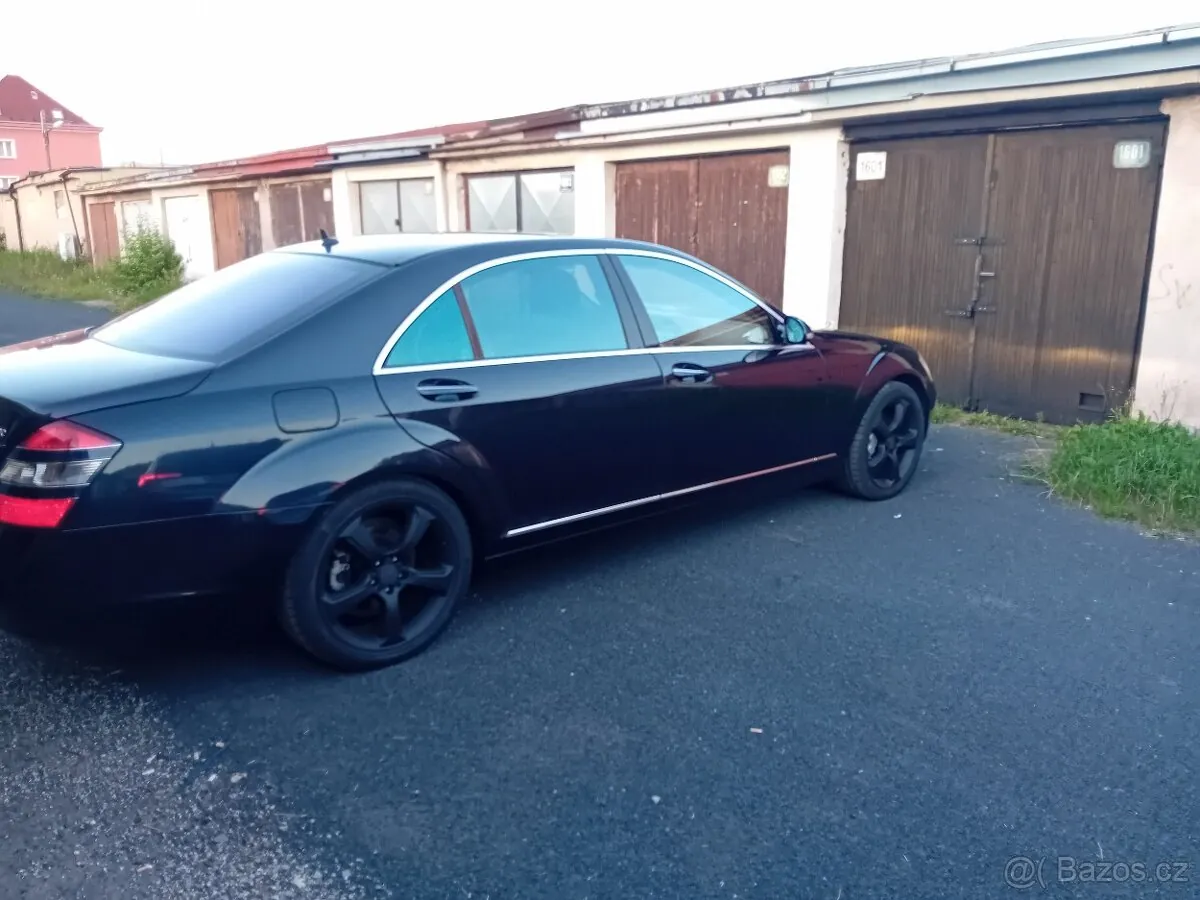 Mercedes-Benz S-Class 2008 photo 3