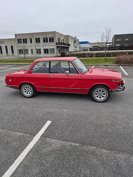 BMW 1 Series 1975 photo 3