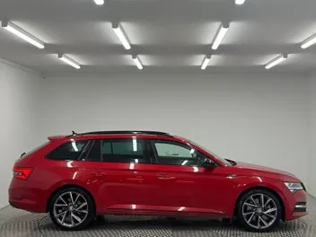 Skoda Superb 2021 photo 3