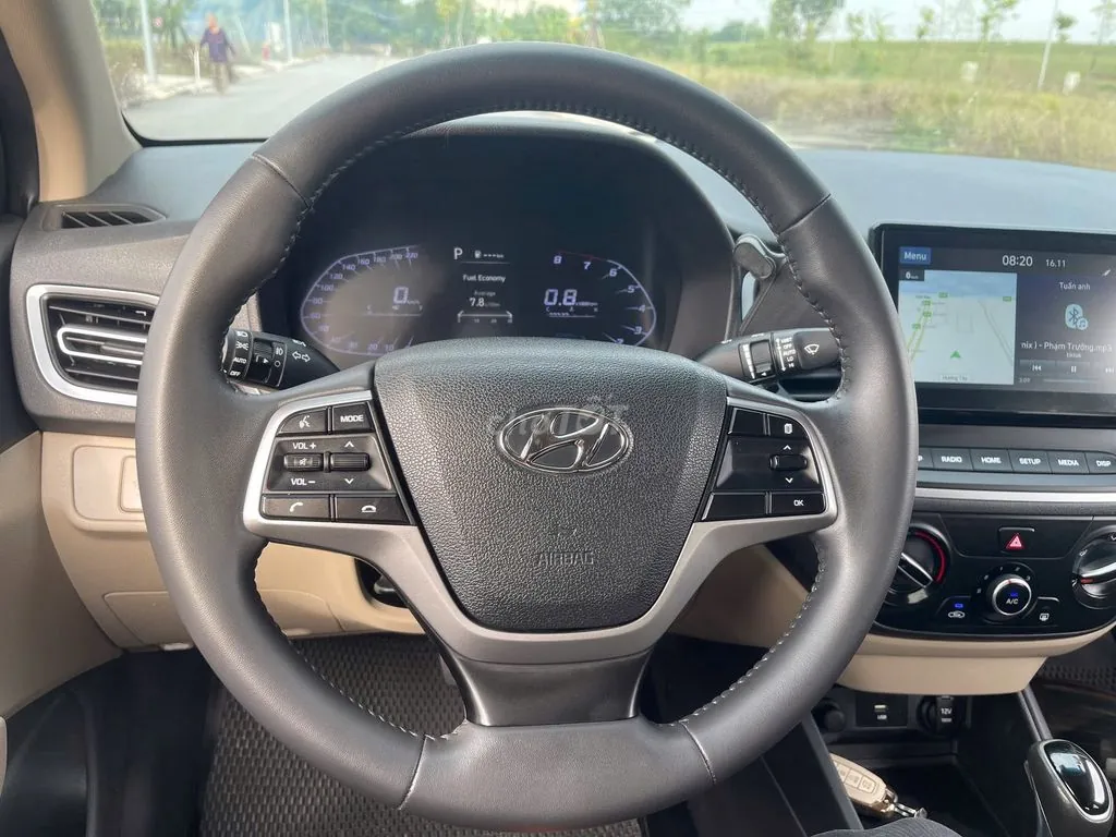 Hyundai Accent 2024 photo 3