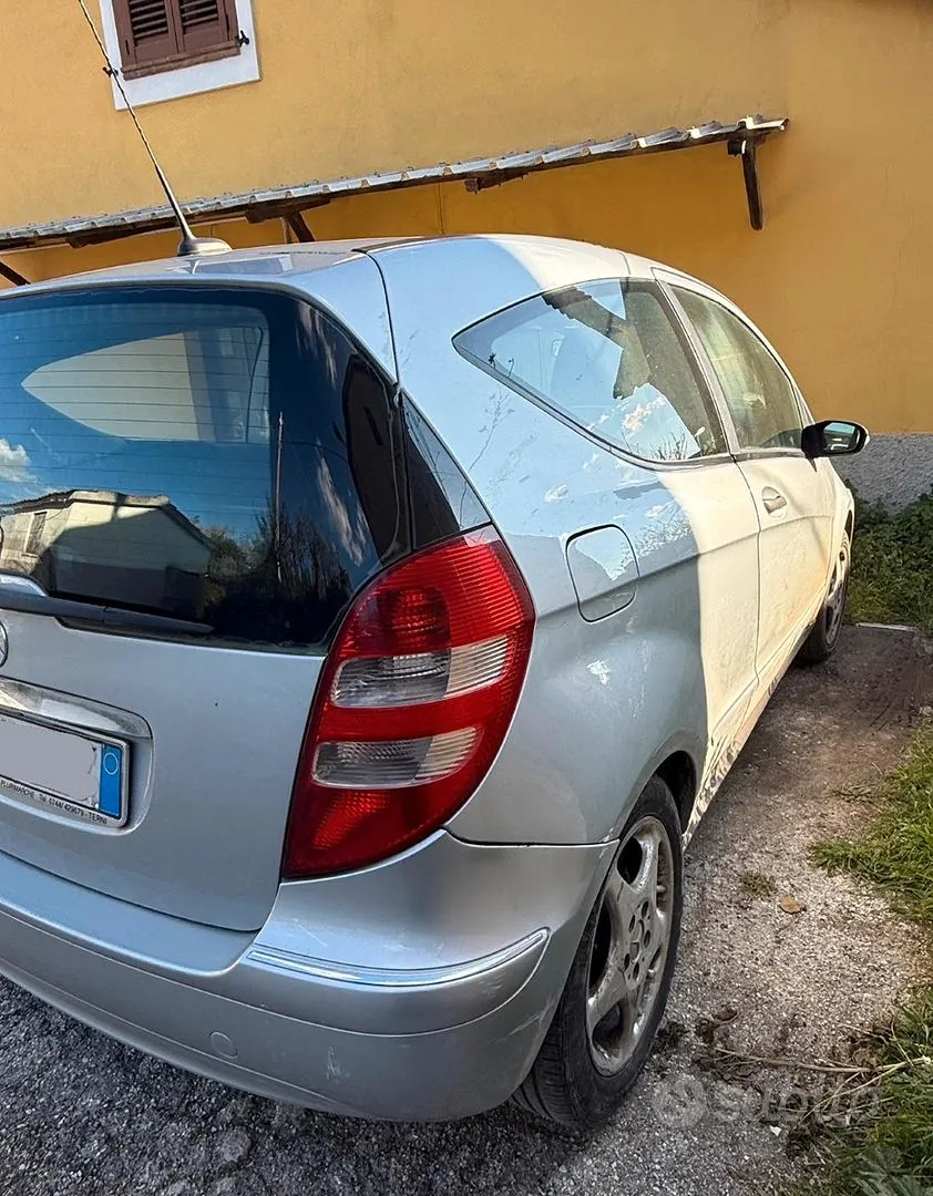 Mercedes-Benz A 2005 photo 4