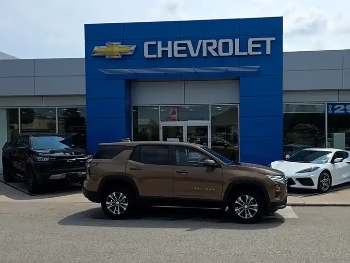 Chevrolet Equinox 2027 photo 2