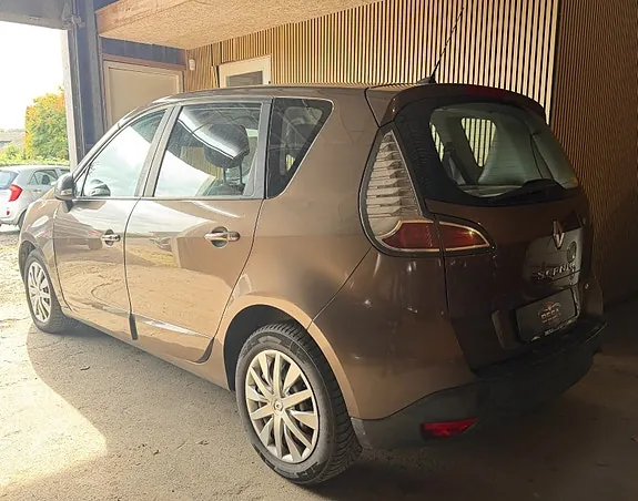 Renault Scenic Iii 2012 photo 2