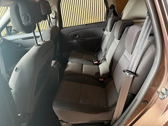 Renault Scenic Iii 2012 photo 5