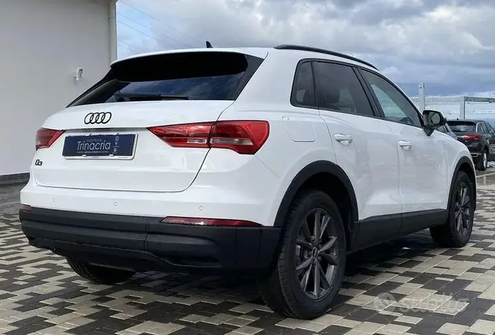 Audi Q3 2021 photo 4