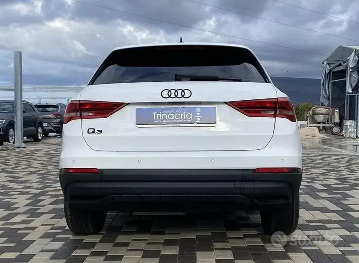 Audi Q3 2021 photo 5