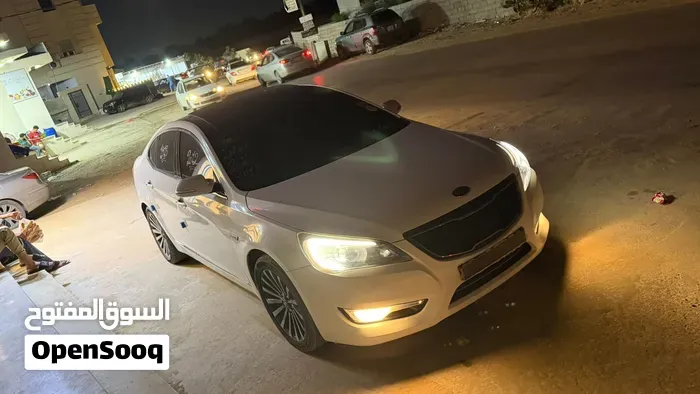 Kia Cadenza 2012 photo 2