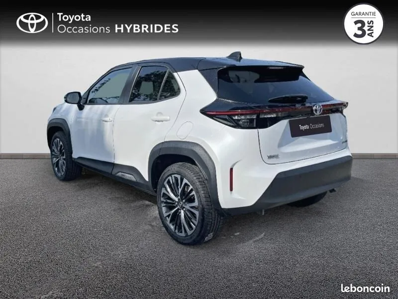 Toyota Yaris Cross 2023 photo 2