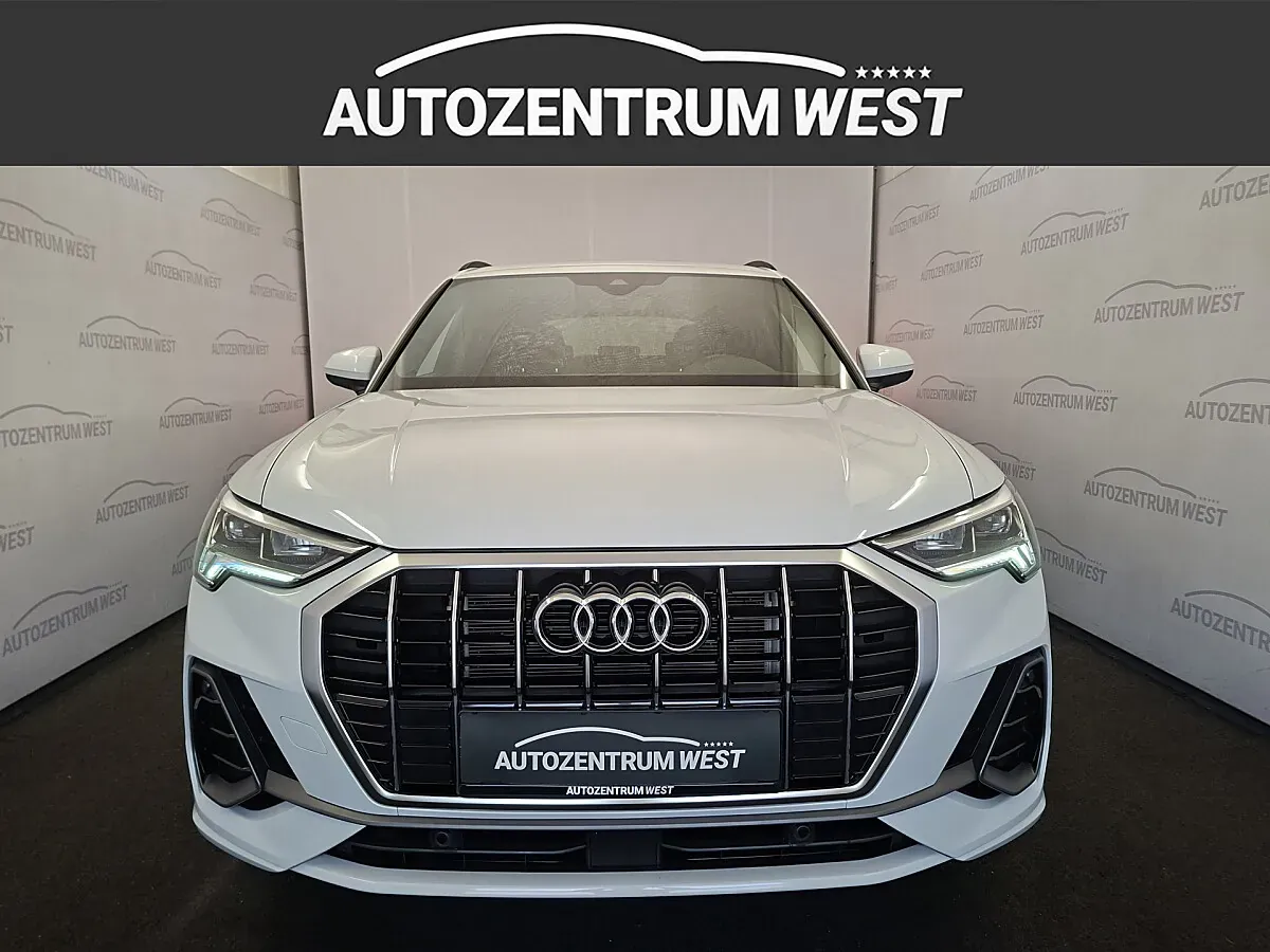 Audi Q3 2022 photo 3