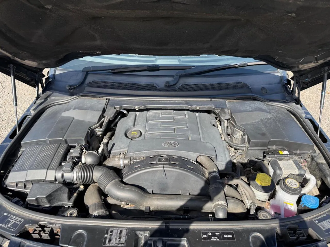 Land Rover Discovery 4 2016 photo 4