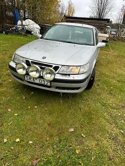 Saab 9-5 2001 photo 2