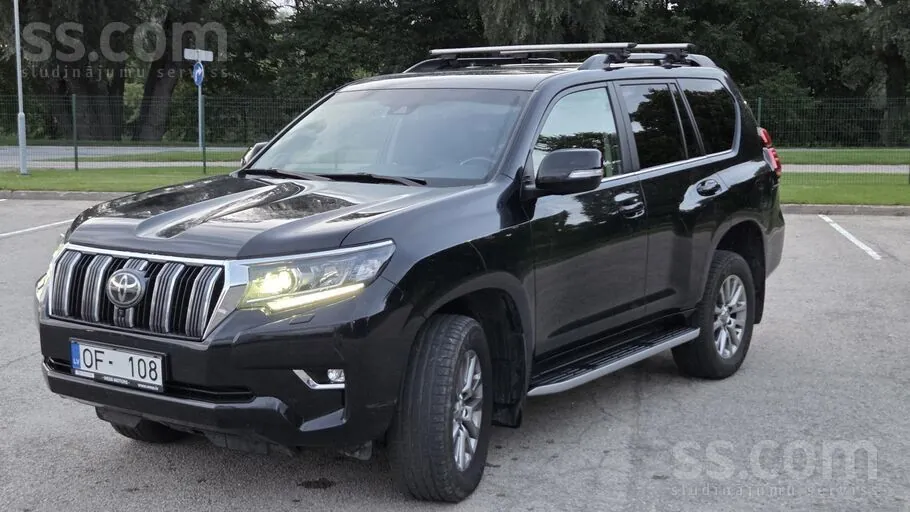 Toyota Land Cruiser 2020 photo 2