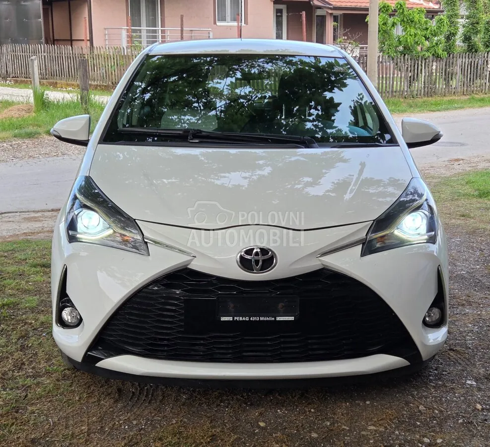 Toyota Yaris 2017 photo 5
