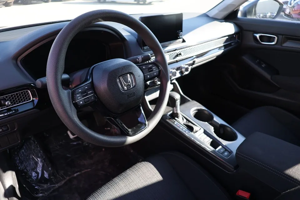 Honda Civic 2026 photo 3