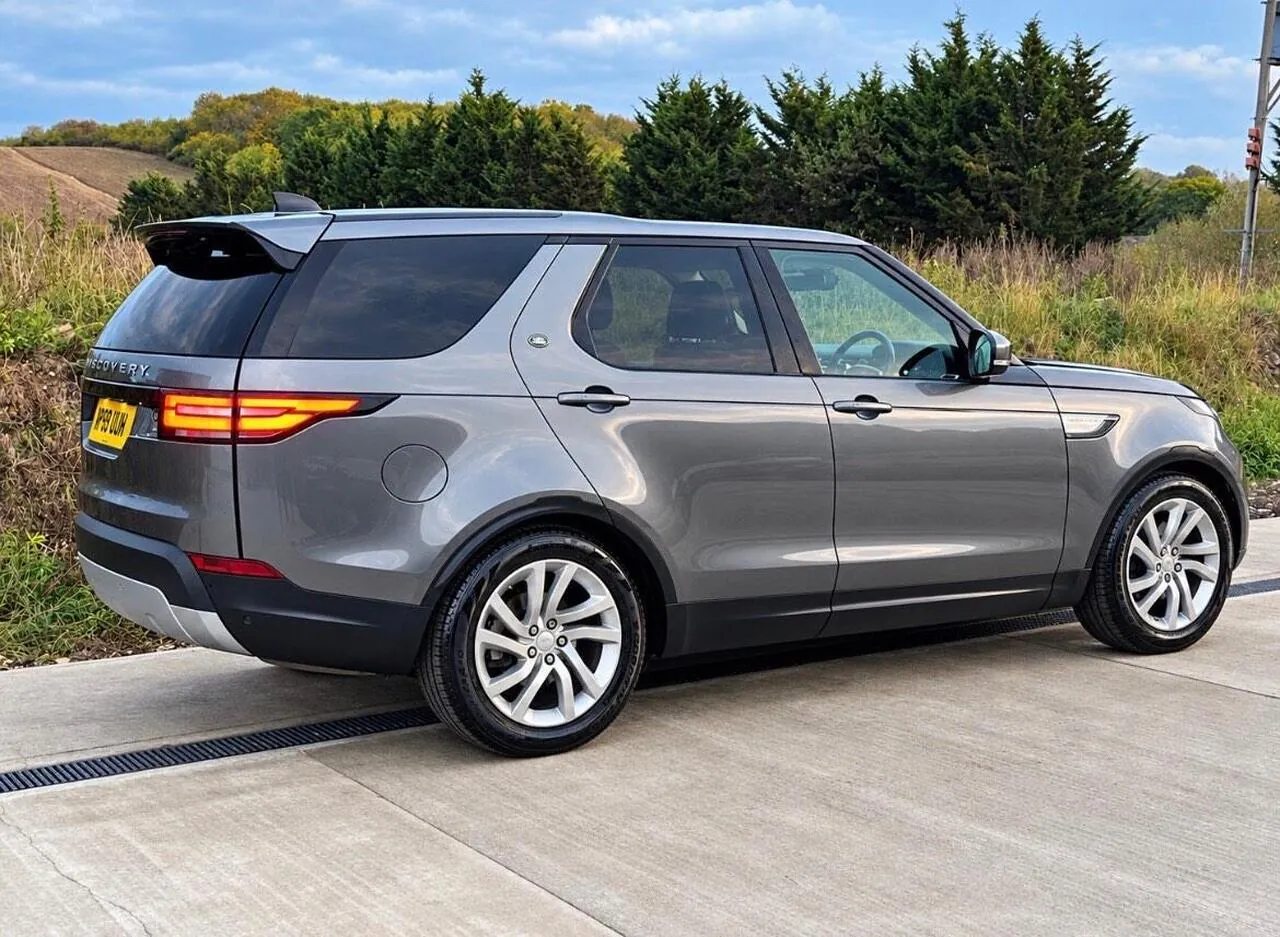 Land Rover Discovery 2018 photo 4