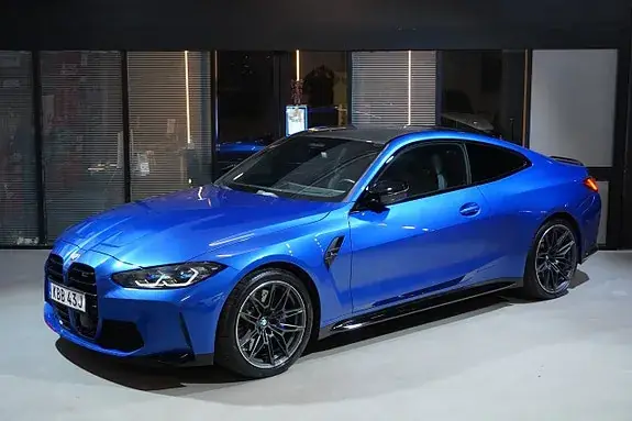 BMW M4 2024 photo 2