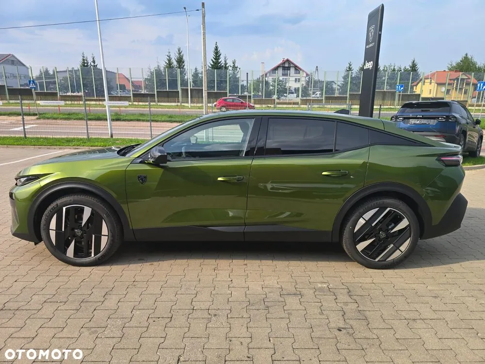 Peugeot 408 2026 photo 5