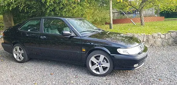 Saab 9-3 2000 photo 2