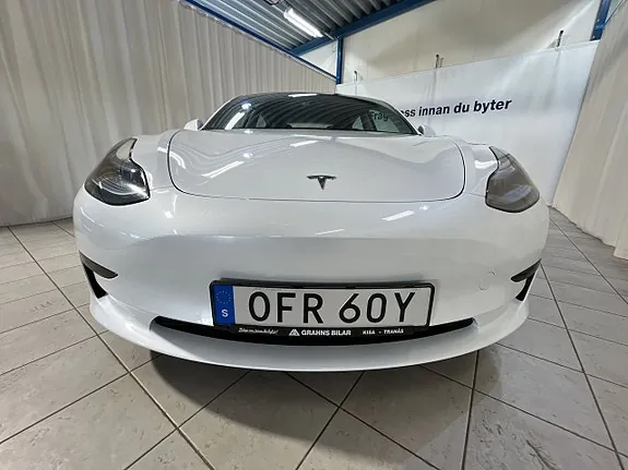 Tesla Model 3 2023 photo 4