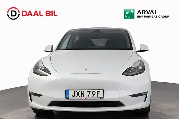 Tesla Model Y 2023 photo 2