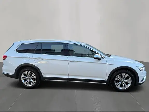 Volkswagen Passat Alltrack 2019 photo 4
