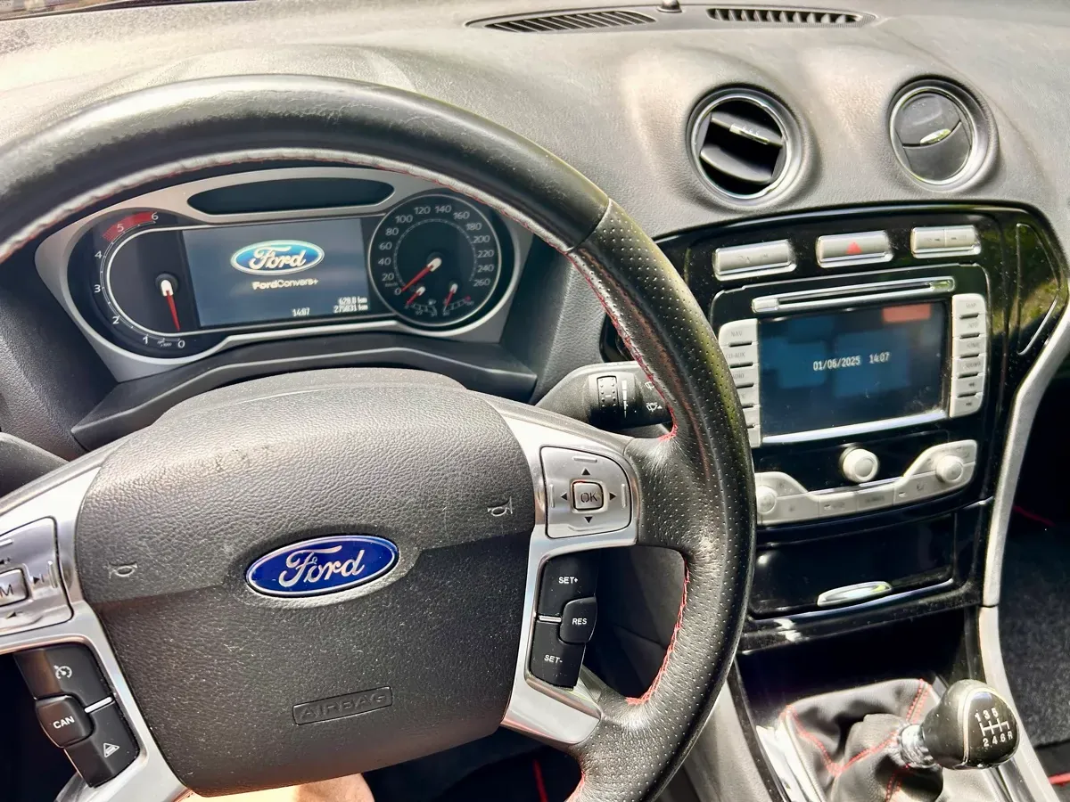 Ford Mondeo 2010 photo 3