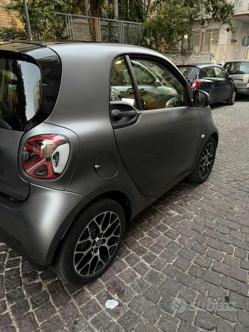 Smart Fortwo 2023 photo 3
