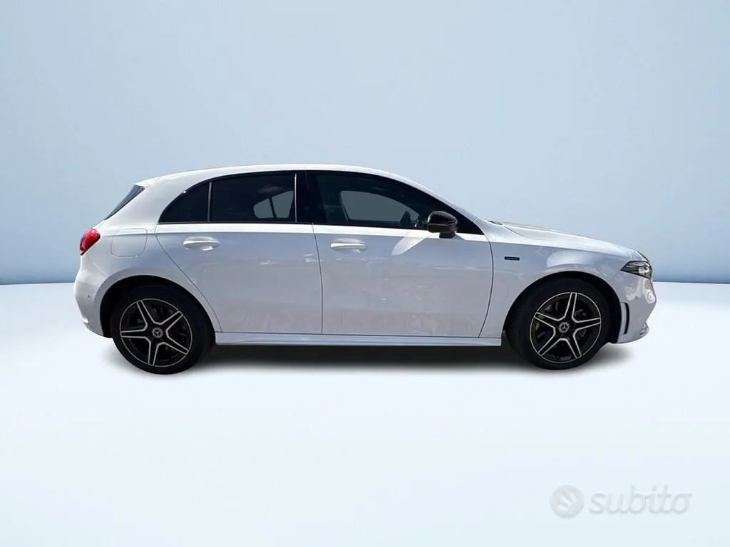 Mercedes-Benz A 2020 photo 3
