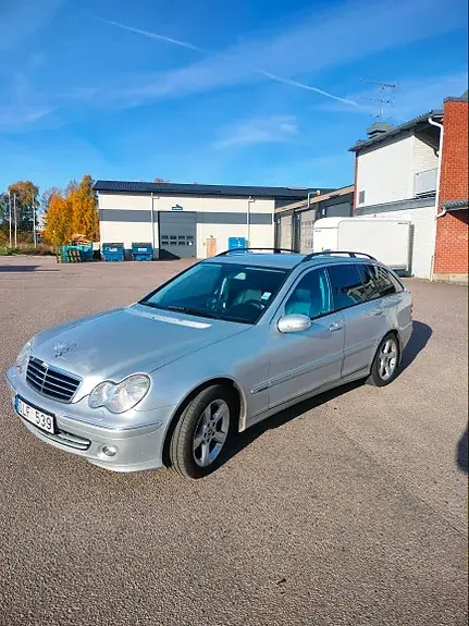 Mercedes-Benz C200 2007 photo 4