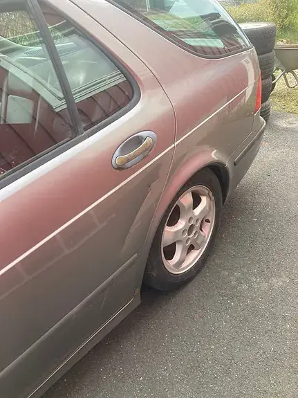 Saab 9-5 2004 photo 2