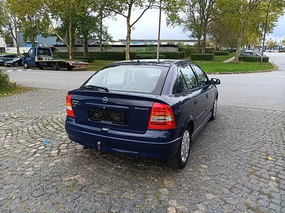 Opel Astra 2005 photo 4