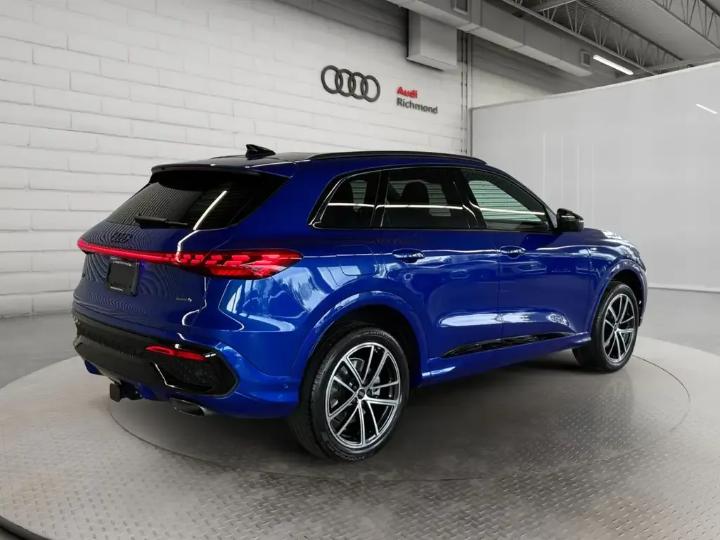 Audi Q5 2025 photo 5
