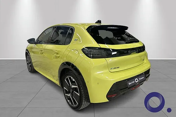 Peugeot E-208 2025 photo 3