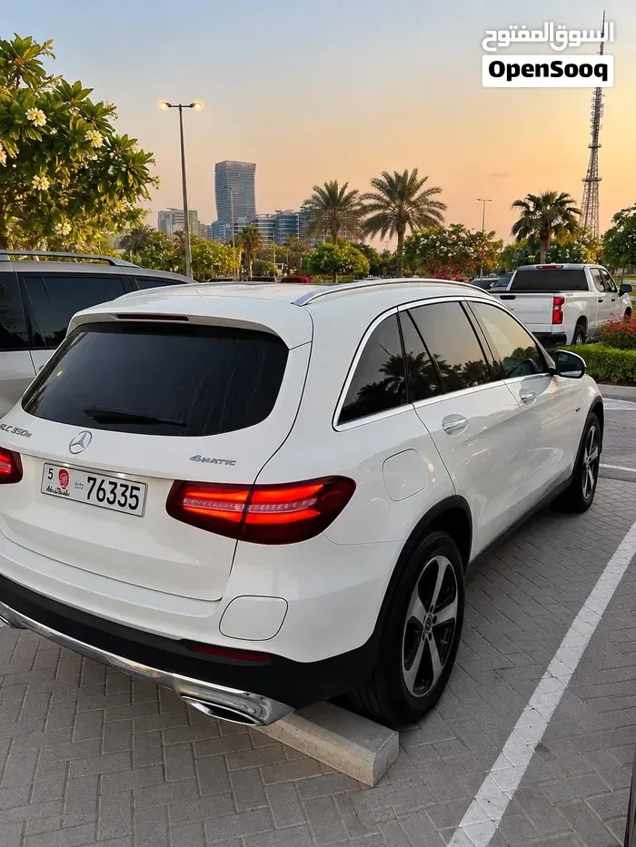 Mercedes-Benz Glc-Class 2019 photo 2