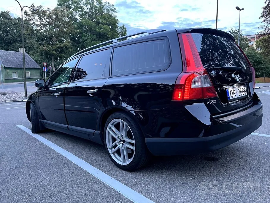 Volvo V70 2008 photo 4