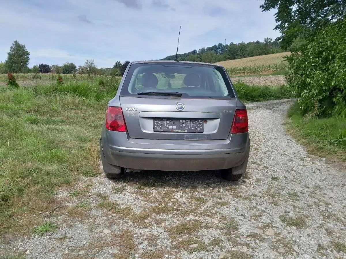 Fiat Stilo 2004 photo 2