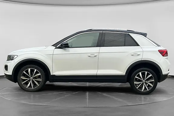 Volkswagen T-Roc 2020 photo 2