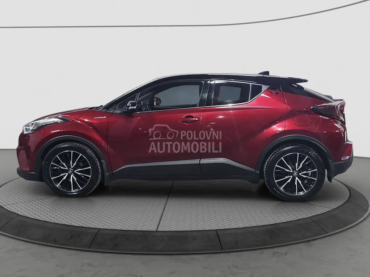 Toyota C-Hr 2017 photo 2