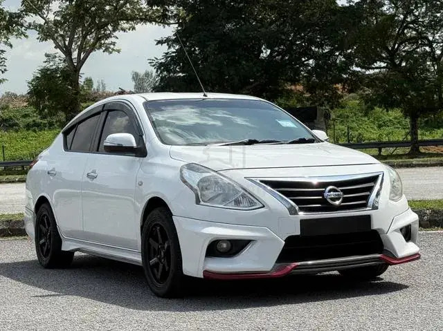 Nissan Almera