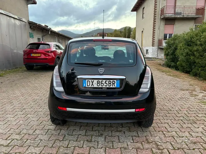 Lancia Ypsilon 2009 photo 4