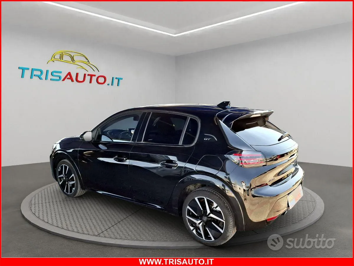 Peugeot 208 2025 photo 2